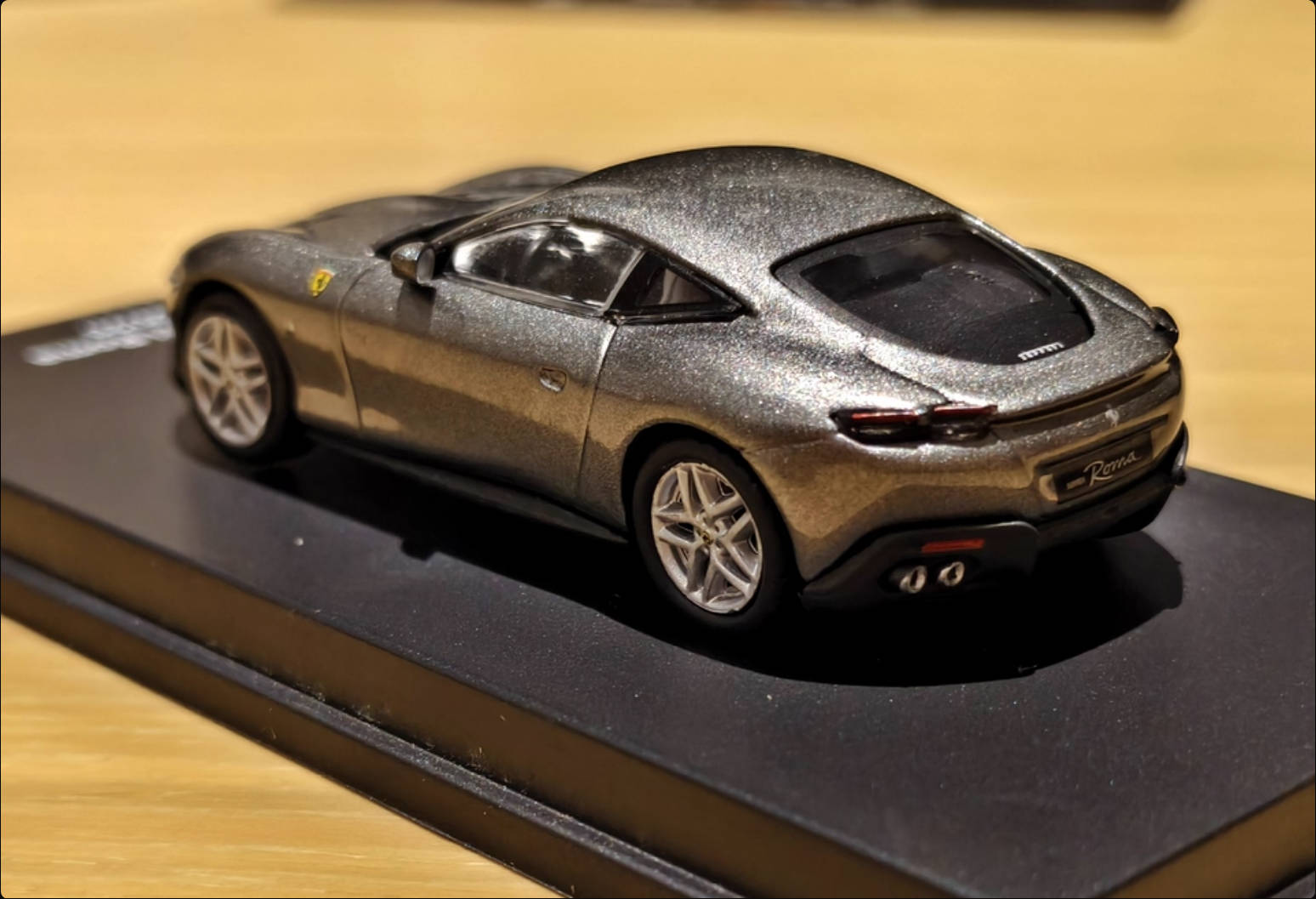 Car in Magazine 1:64 Scale Cen - Magazines recension och pris